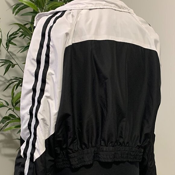 Excellent Condition | Black White Windbreaker with Contrast Stripes | Water Resi - Picture 4 of 5